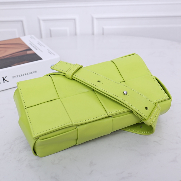 ボッテガヴェネタバッグ内部構造